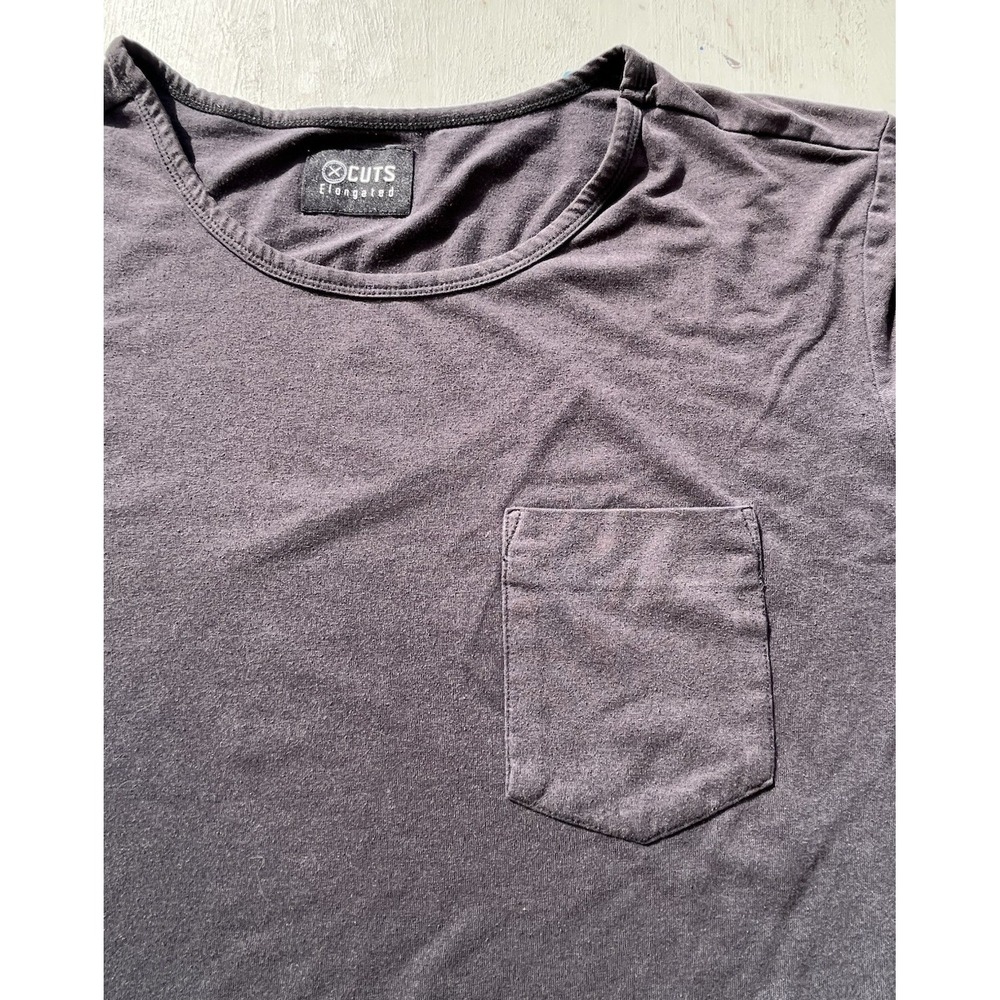 Men's CUTS T-Shirt Black Elongated XL Solid Casual Athleisure Minimalist STAINED - Picture 1 of 13